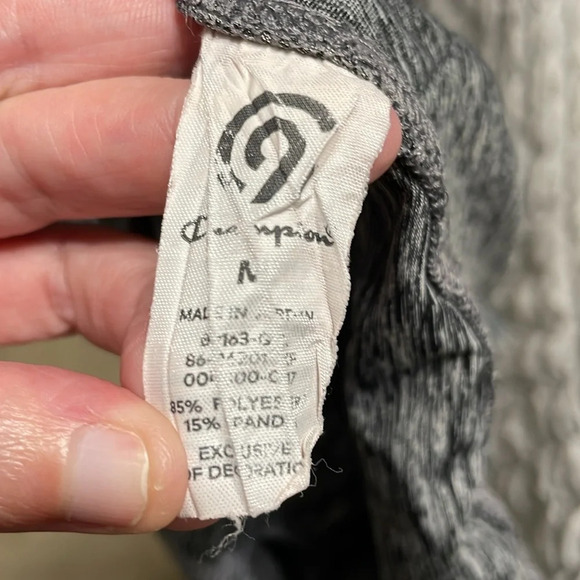 Champion Gray Capris Leggings With Pockets Size Medium - Picture 5 of 5